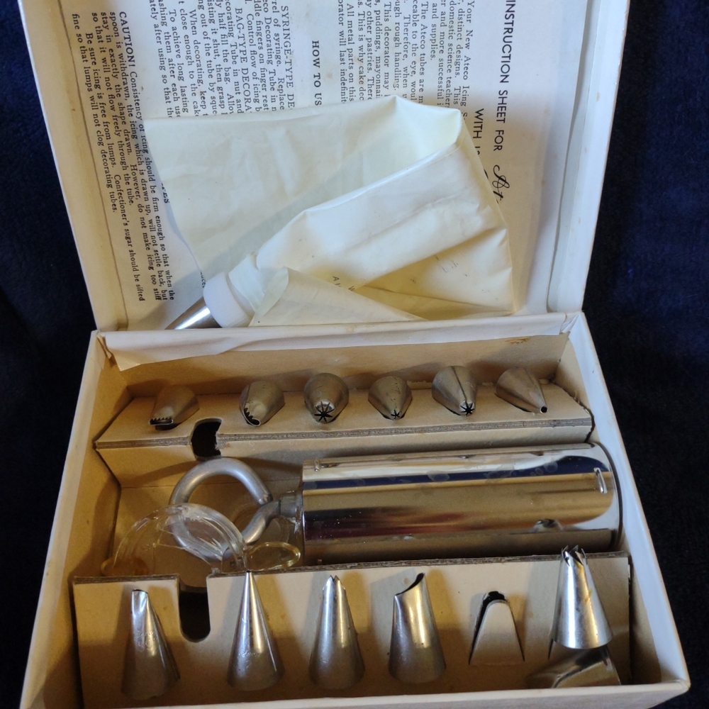 Ateco Icing Set With Instructions